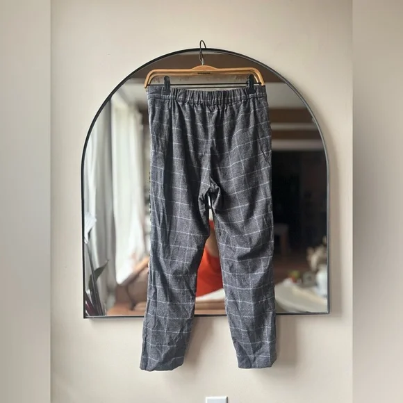 ARITZIA BABATON | cropped wool cohen pant | size 6 - Picture 5 of 5